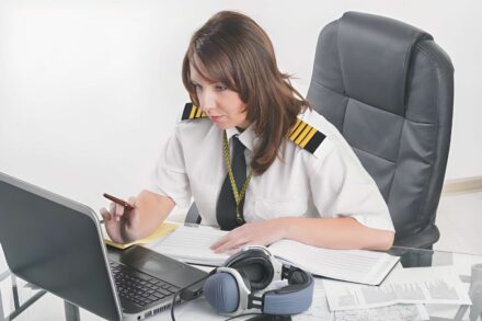 How to Find and What to Look for in an Aircraft Dispatcher School