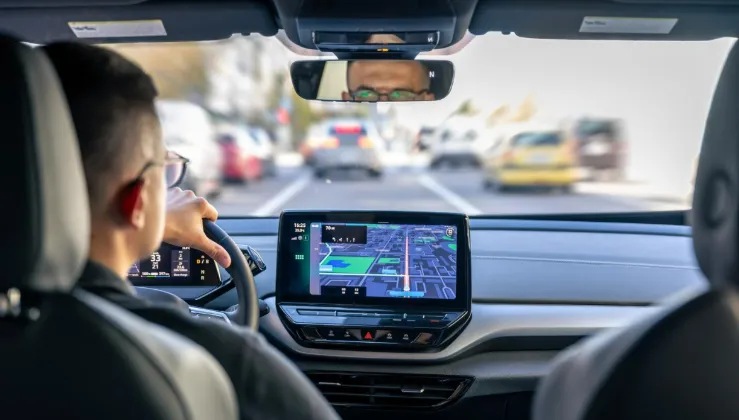 Smart Features to Look for in a New Daily Driver
