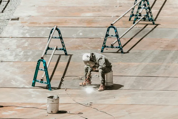 What Blisters, Pinholes, and Peeling Reveal About Waterproofing Installation